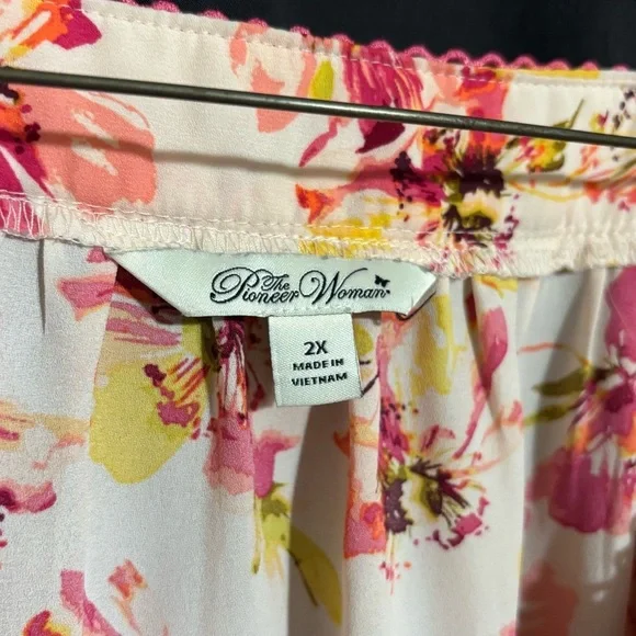 The Pioneer Woman Laced Square Neck Flutter Sleeve Floral Pink Blouse size 2X - Picture 3 of 6